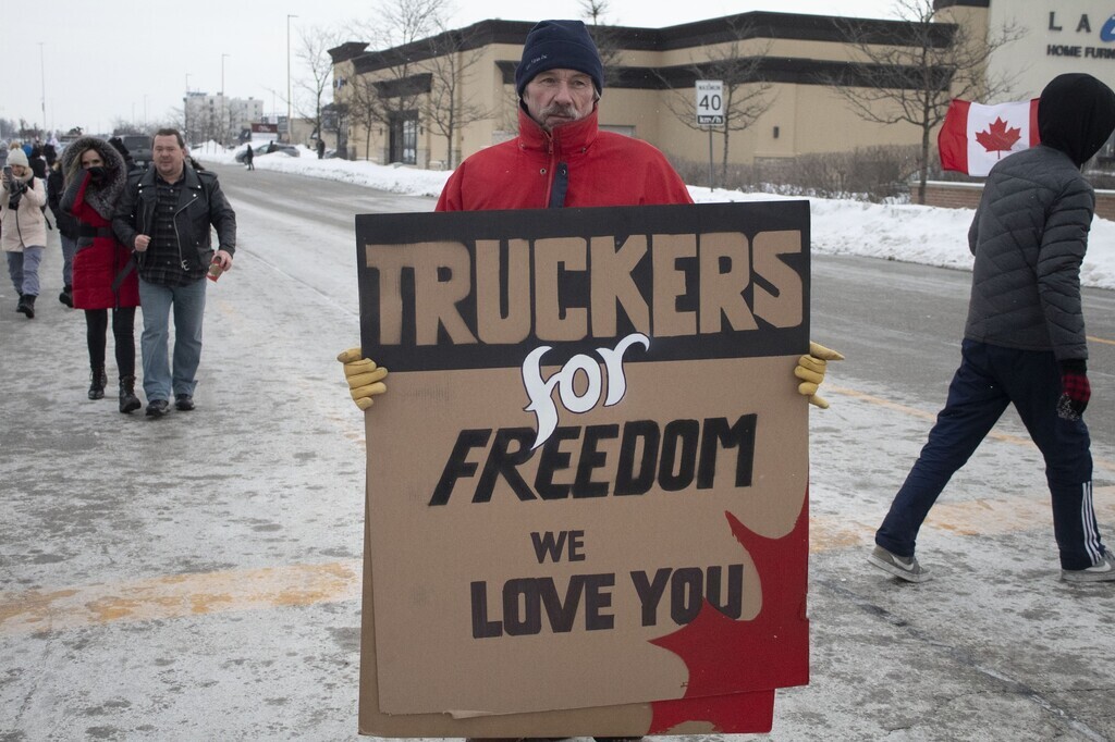 Truckers for freedom. We love you.